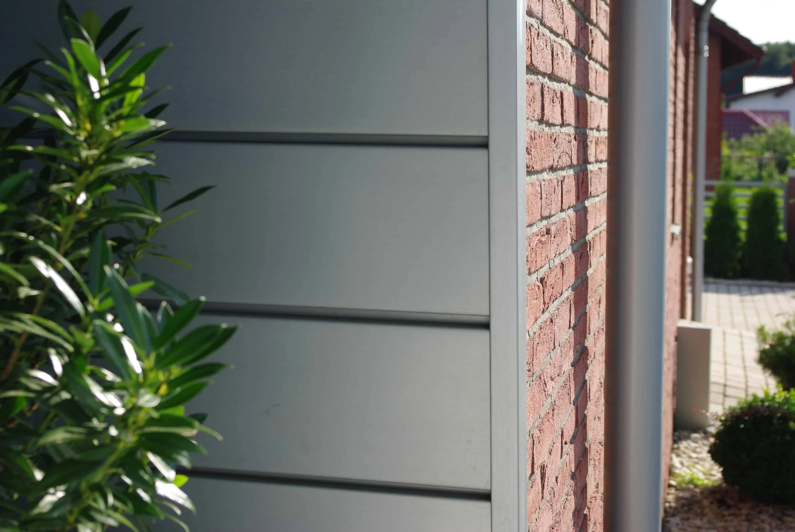 Panele elewacyjne jako sposób na nowoczesną i trwałą fasadę budynku