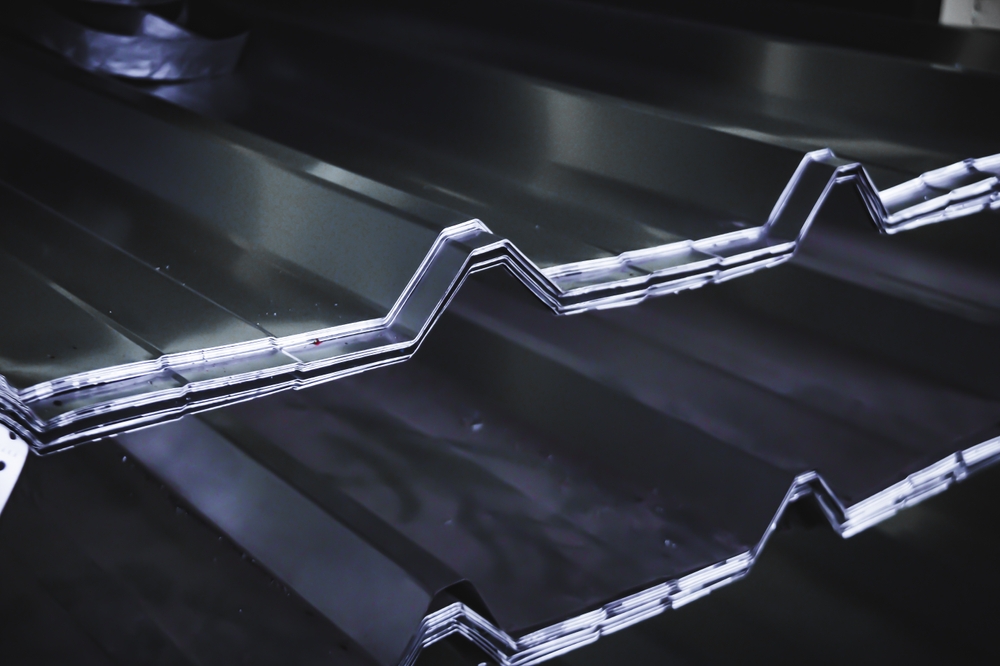 jakie-sa-roznice-miedzy-blacha-ocynkowana-a-miedziana-na-dachy