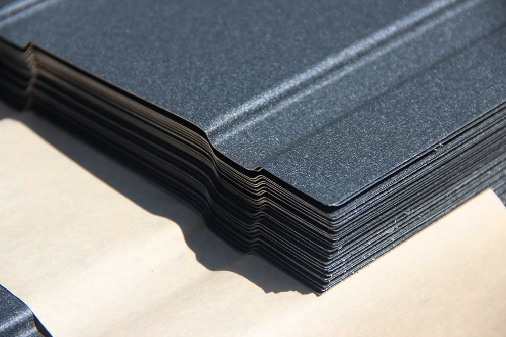 dlaczego-warto-inwestowac-w-dachy-z-blachy-w-ekologicznych-projektach-budowlanych